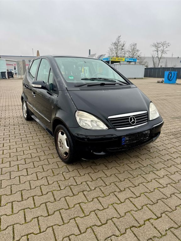 Schwarz Gebraucht 2003 Mercedes A160 Elegance Van / Kleinbus | 999 € (Guter Preis) - Bild 1/4