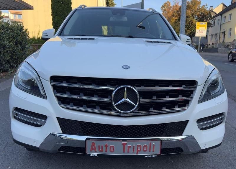 Weiß Gebraucht 2015 Mercedes ML350 SUV | 24.900 € (Guter Preis) - Bild 1/4