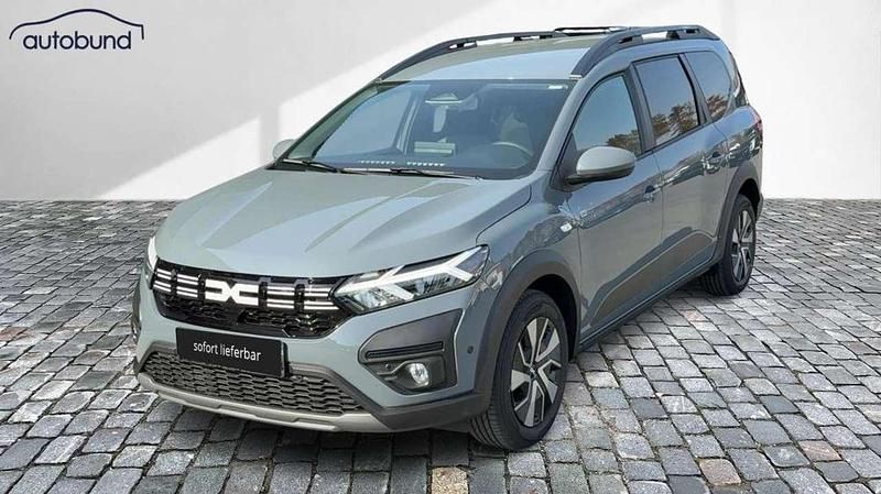 Neu Dacia Jogger Expression 110 PS (80 kW) 2025 Grau Van / Kleinbus
