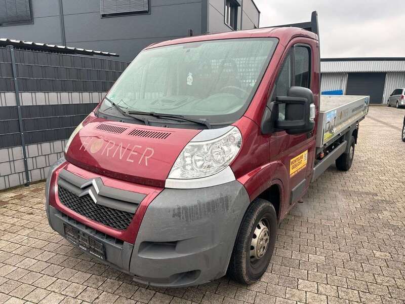 Lack tiefrot/metalliclackieru Gebraucht 2010 Citroën Jumper Van / Kleinbus | 6.500 € (Superpreis) - Bild 1/4