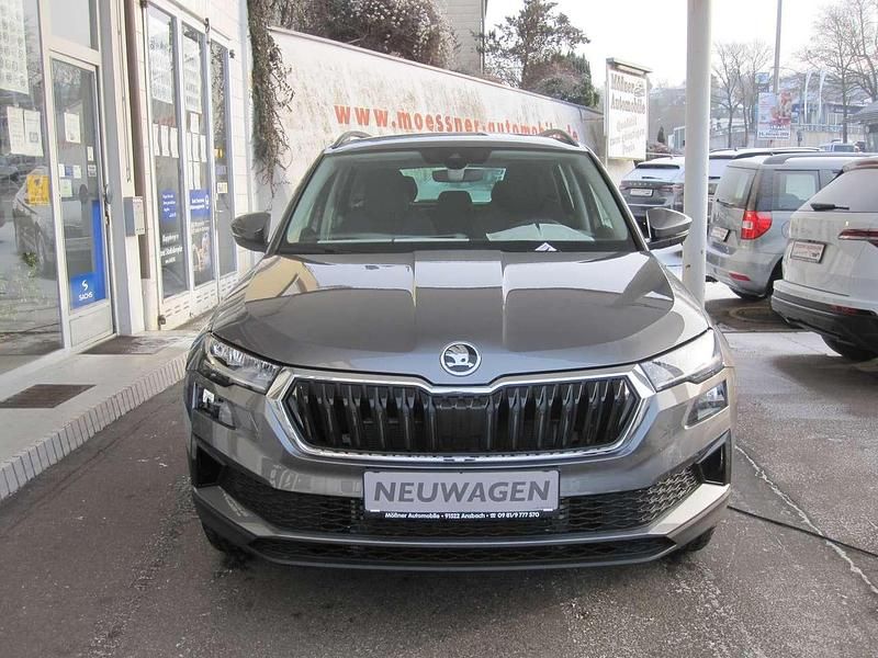 Neu Skoda Karoq 150 PS (110 kW) 2026 Graphitgraumet. SUV
