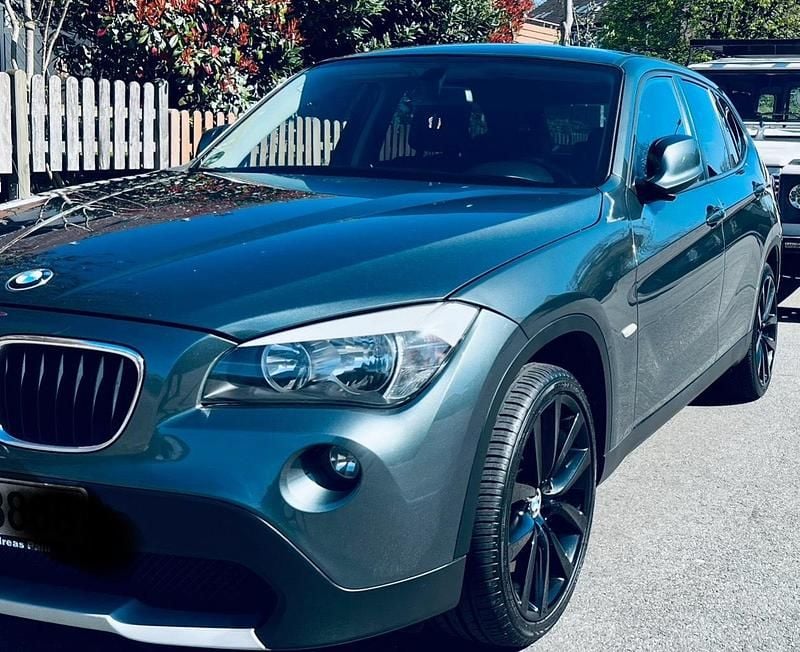 Andere farben Gebraucht 2011 BMW X1 SUV | 5.950 € (Guter Preis) - Bild 1/4