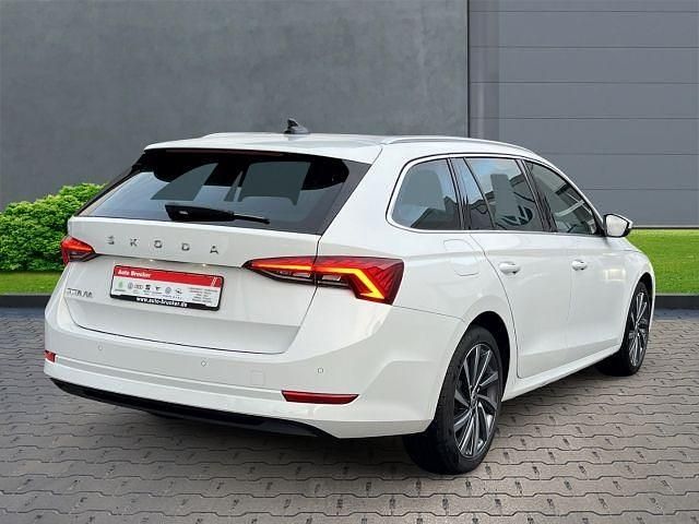 Gebraucht Skoda Octavia Style 150 PS (110 kW) 2022 Weiss Kombi