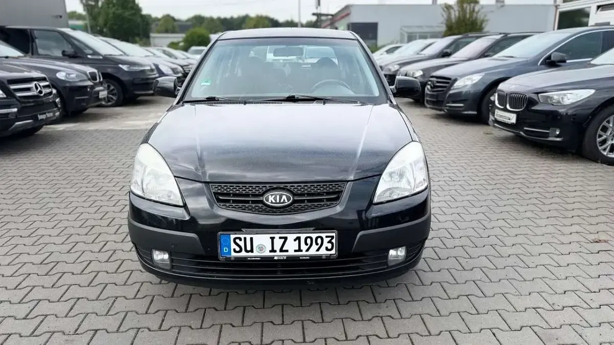 Gebraucht Kia Rio EX 110 PS (80 kW) 2006 Midnightblack Kleinwagen