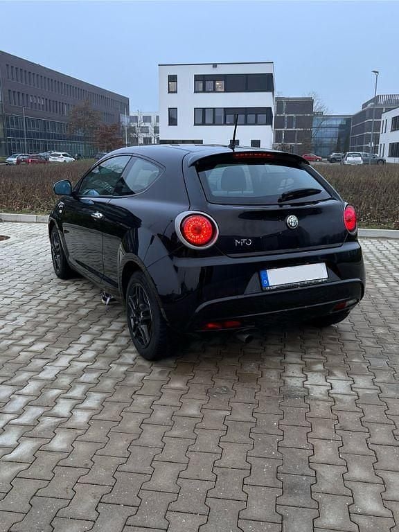 Gebraucht Alfa Romeo MiTo 77 PS (56 kW) 2014 Schwarz Kleinwagen