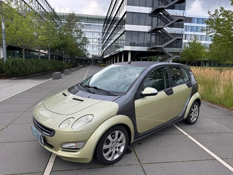 Grün Gebraucht 2006 Smart ForFour Passion Kleinwagen | 1.777 € (Fairer Preis) - Bild 1/4