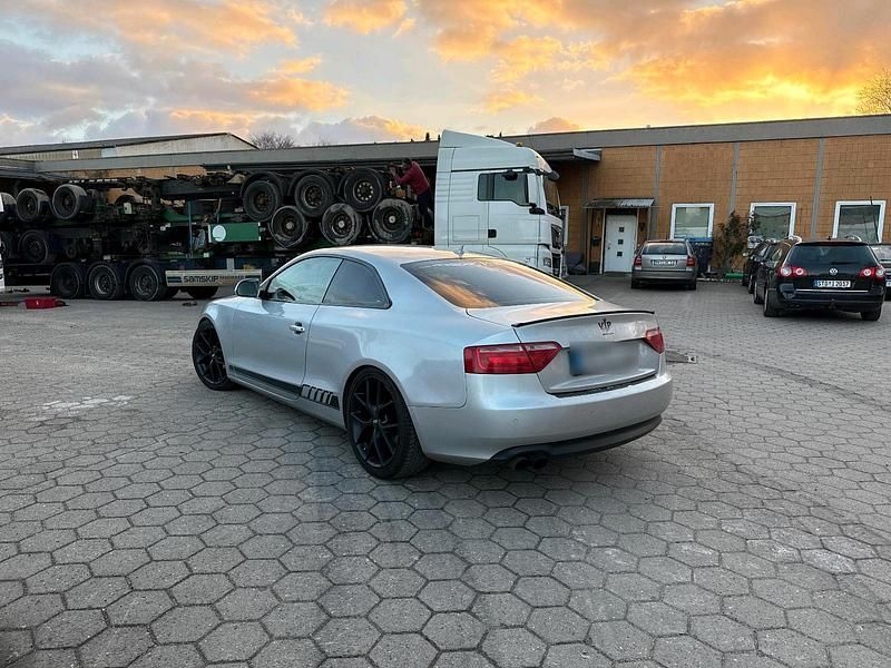 Gebraucht Audi A5 170 PS (125 kW) 2008 Silber Coupé