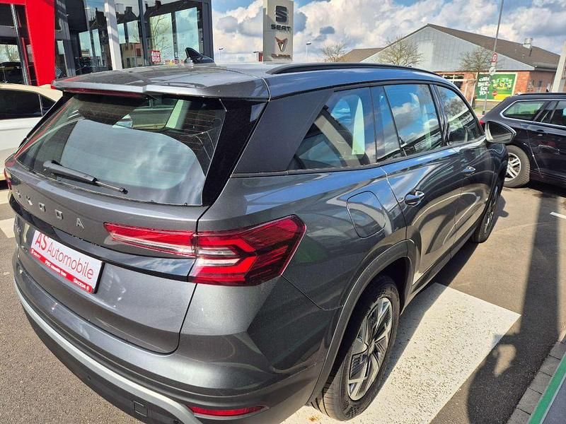 Neu Skoda Kodiaq Selection 204 PS (150 kW) 2025 Grey (metallic) SUV
