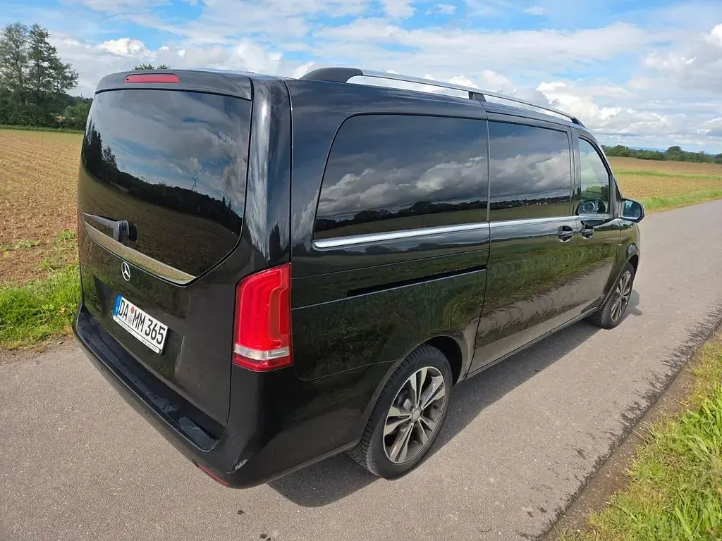 Gebraucht Mercedes V250 Avantgarde 190 PS (139 kW) 2015 Schwarz Van / Kleinbus