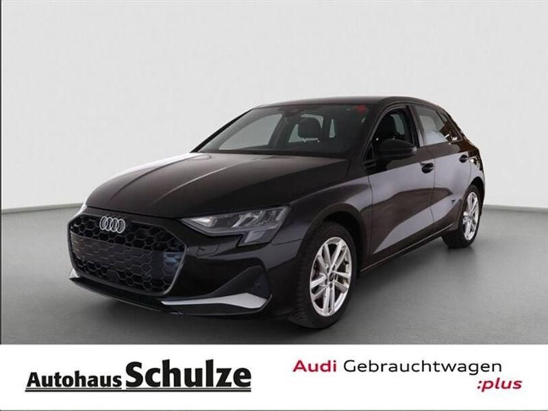 Schwarz Gebraucht 2024 Audi A3 Ambiente Limousine | 38.189 € - Bild 1/3
