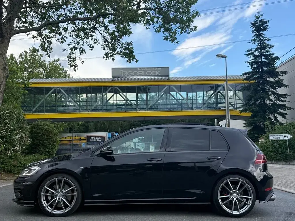 Gebraucht VW Golf VII R 310 PS (228 kW) 2017 Schwarz Limousine
