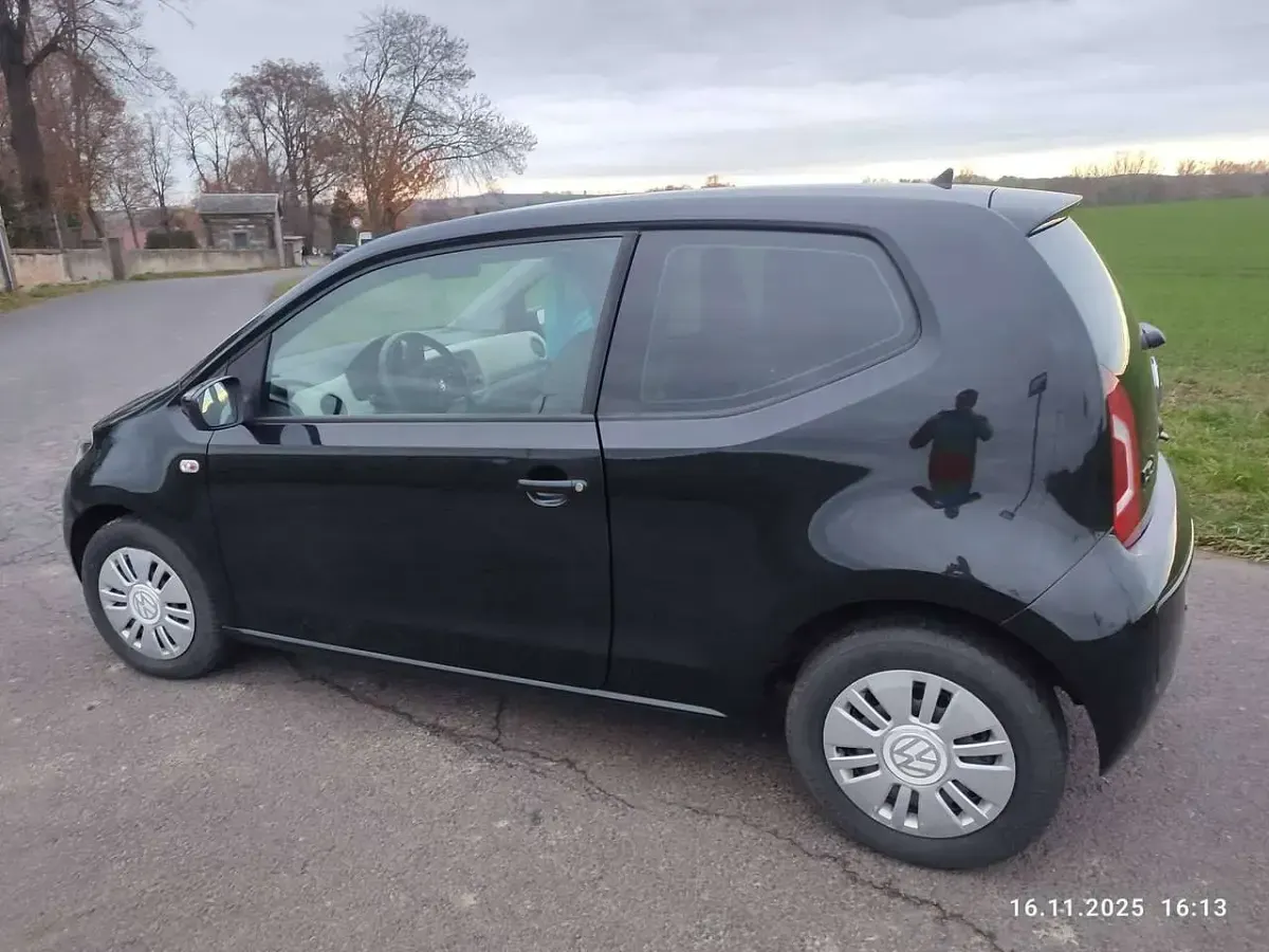 Gebraucht VW up! move up! 75 PS (55 kW) 2012 Schwarz Kleinwagen