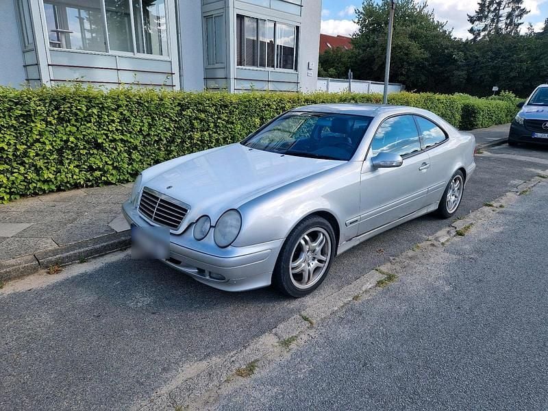 Silber Gebraucht 1999 Mercedes CLK320 Coupé | 2.300 € (Guter Preis) - Bild 1/4