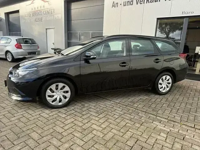 Gebraucht Toyota Auris Sport 100 PS (73 kW) 2016 Schwarz Kombi