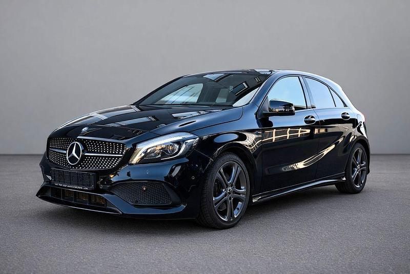 Gebraucht Mercedes A200 136 PS (100 kW) 2017 Schwarz Kleinwagen