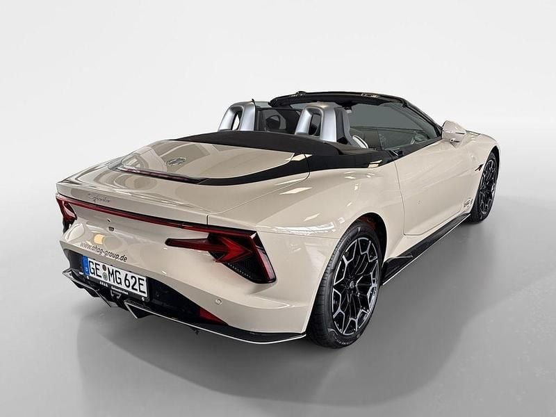 Gebraucht MG Cyberster 250 kW (340 PS) 2025 Ivory white uni Cabrio