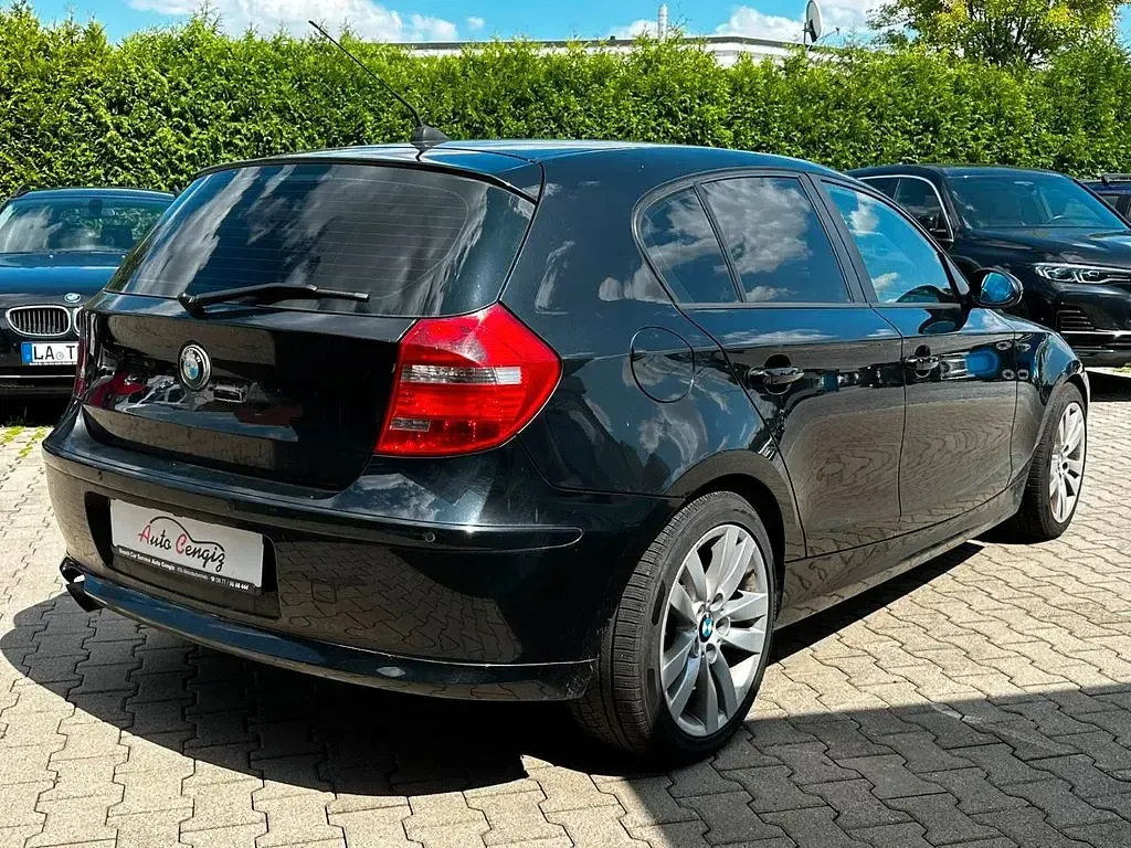 Gebraucht BMW 120 Sport Line 177 PS (130 kW) 2008 Schwarz Kleinwagen
