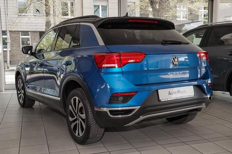 Gebraucht VW T-Roc Active 150 PS (110 kW) 2021 Blau SUV