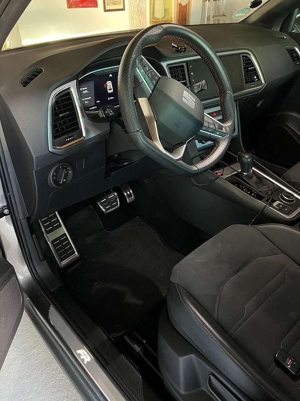 Gebraucht Seat Ateca 4Drive 190 PS (139 kW) 2023 Silber SUV