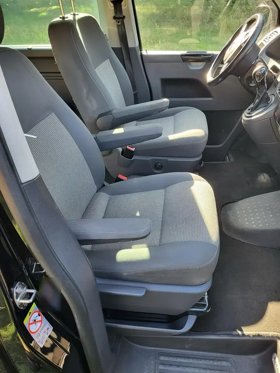 Gebraucht VW Multivan 180 PS (132 kW) 2013 Schwarz Van / Kleinbus