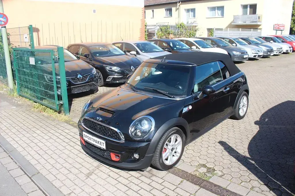Gebraucht Mini Cooper S Cabriolet 184 PS (135 kW) 2011 Schwarz Cabrio