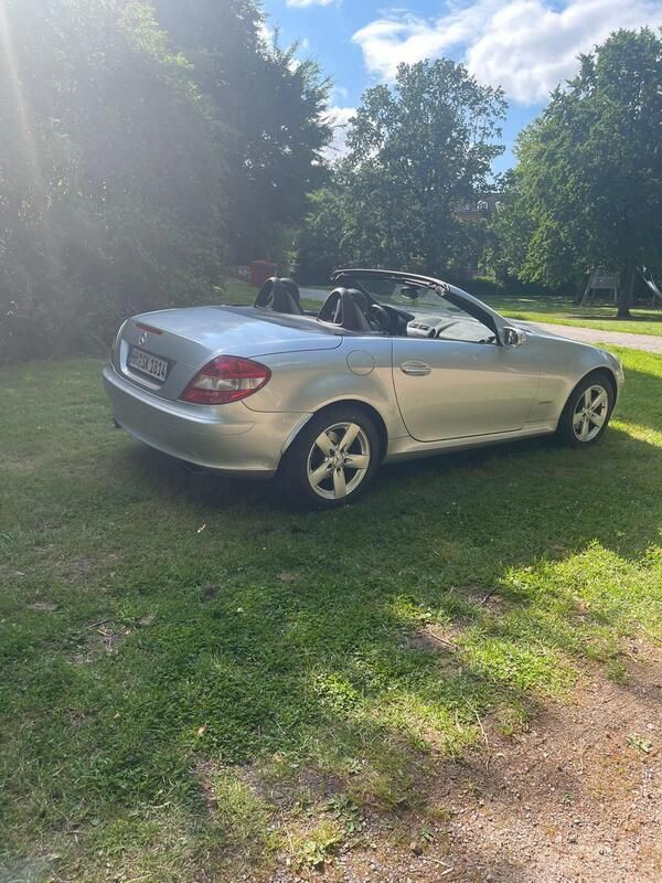 Silber Gebraucht 2005 Mercedes SLK200 Cabrio | 5.900 € (Superpreis) - Bild 1/4