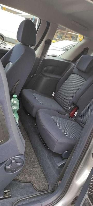 Gebraucht Peugeot 1007 Sport 73 PS (53 kW) 2006 Van / Kleinbus