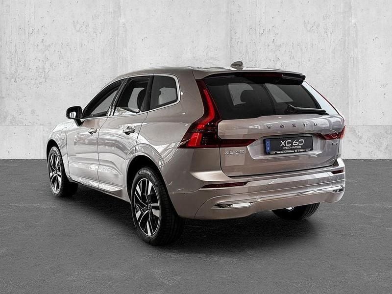 Neu Volvo XC60 Plus 349 PS (256 kW) 2025 Aurora silver / metallic SUV