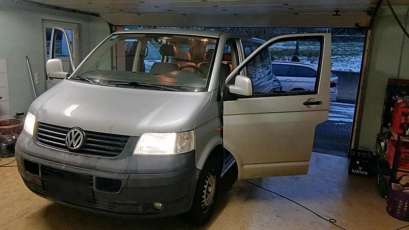 Silber Gebraucht 2007 VW Caravelle Van / Kleinbus | 5.850 € (Guter Preis) - Bild 1/4