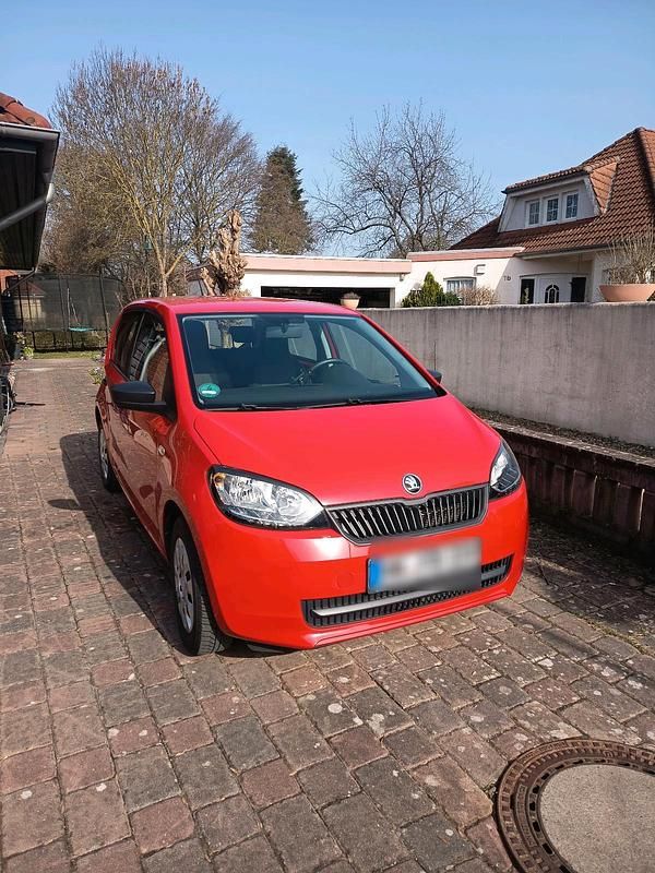 Gebraucht Skoda Fabia 59 PS (43 kW) 2016 Rot Kleinwagen