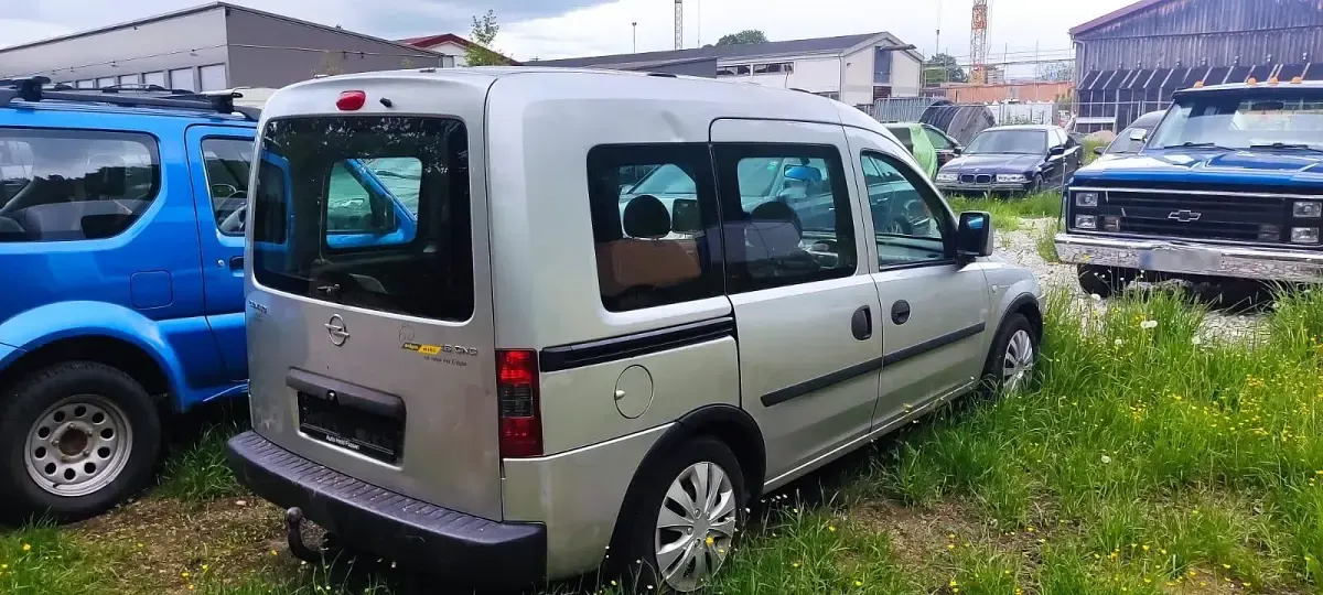 Gebraucht Opel Combo 96 PS (70 kW) 2005 Van / Kleinbus