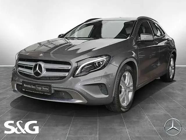 Usata Mercedes GLA200 156 CV (114 kW) 2016 SUV