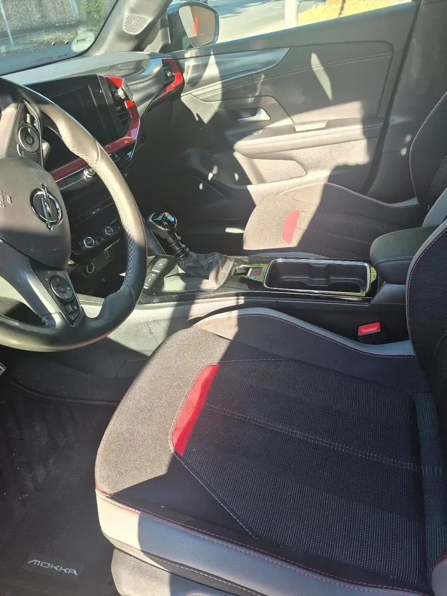 Gebraucht Opel Mokka 136 PS (100 kW) 2023 Rot SUV