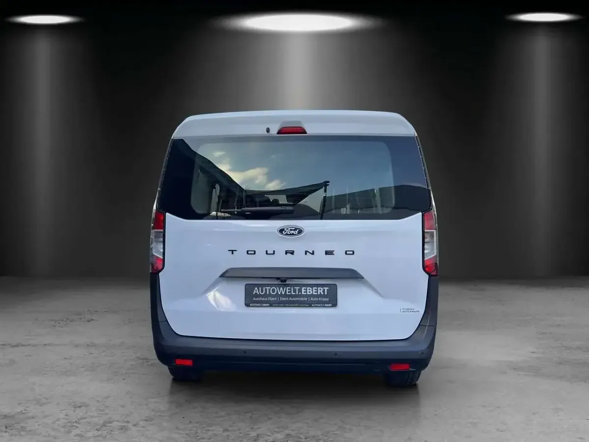 Gebraucht Ford Tourneo Courier Trend 125 PS (91 kW) 2024 Weiß Van / Kleinbus