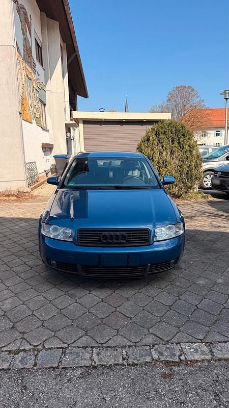 Gebraucht Audi A4 150 PS (110 kW) 2001 Blau Limousine