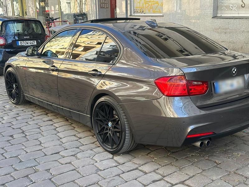 Gebraucht BMW 328 M Sport 245 PS (180 kW) 2012 Limousine