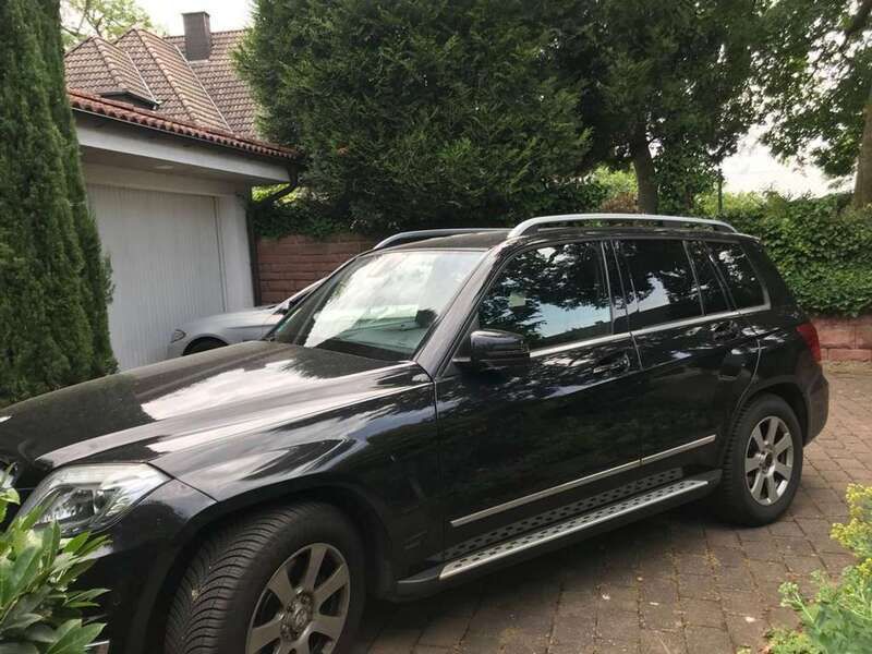 Schwarz Gebraucht 2015 Mercedes GLK250 SUV | 20.000 € (Etwas zu teuer) - Bild 1/1