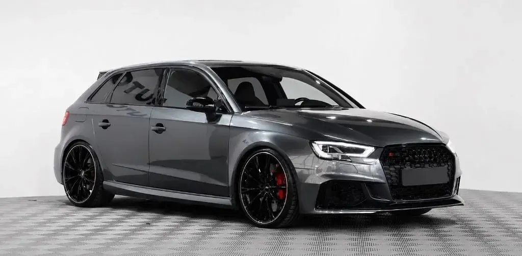 Gebraucht Audi RS3 Sport 400 PS (294 kW) 2017 Grau Limousine