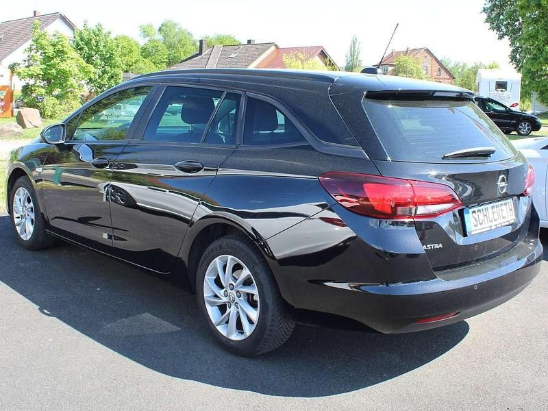 Gebraucht Opel Astra 110 PS (80 kW) 2021 Onyx schwarz Kombi
