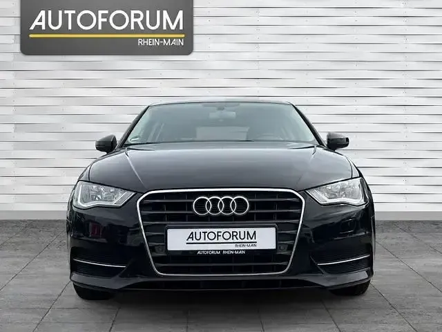 Gebraucht Audi A3 Sport 110 PS (80 kW) 2016 Mythosschwarz Limousine
