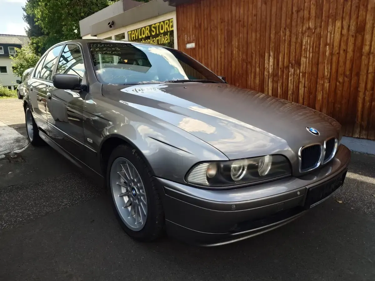 Gebraucht BMW 525 192 PS (141 kW) 2003 Grau Limousine