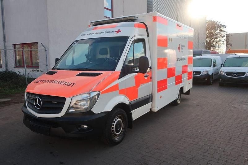 Gebraucht Mercedes 316 163 PS (119 kW) 2017 Weiß Van