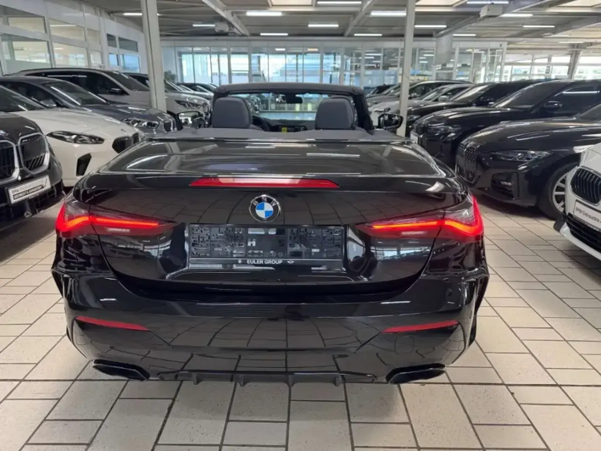 Gebraucht BMW 440 Cabriolet M Sport 340 PS (250 kW) 2022 Black sapphire metallic Cabrio