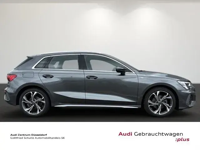 Gebraucht Audi A3 S-Line 150 PS (110 kW) 2023 Grau Limousine
