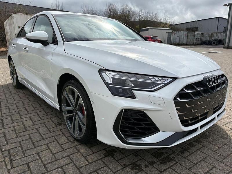 Neu Audi S3 333 PS (244 kW) 2026 Weiß Limousine