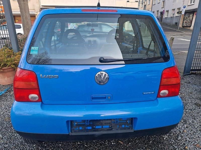 Blau Gebraucht 2002 VW Lupo Kleinwagen | 399 € (Superpreis) - Bild 1/4