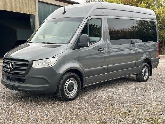Gebraucht Mercedes Sprinter 170 PS (125 kW) 2023 Grau Van