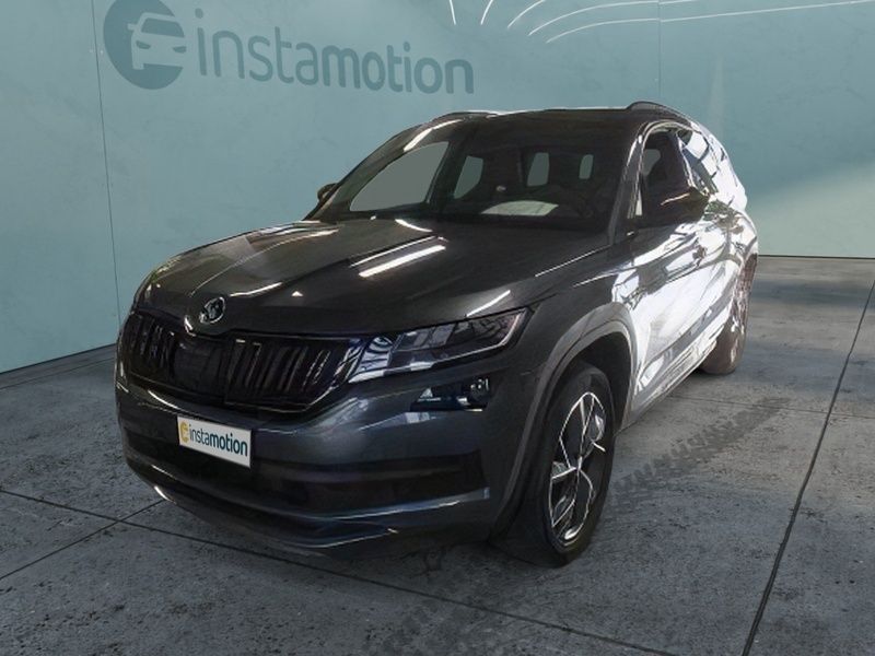 Grau Gebraucht 2020 Skoda Kodiaq SportLine SUV | 32.800 € (Etwas zu teuer) - Bild 1/3