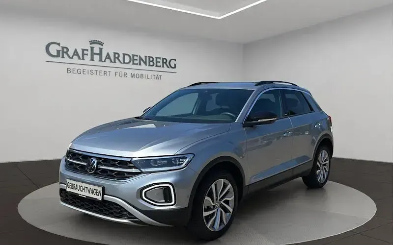 Gebraucht VW T-Roc Move 150 PS (110 kW) 2024 Silber SUV