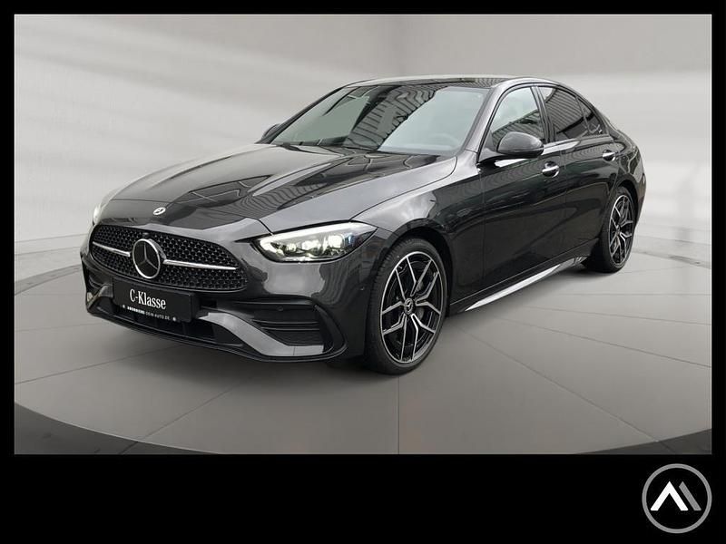 Grau metalliclack graphitgrau Gebraucht 2024 Mercedes C300 AMG Limousine | 54.979 € (Teuer) - Bild 1/4